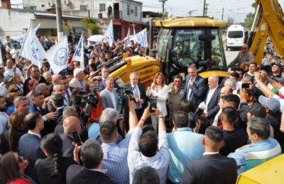 Las Talitas: 34 años de autonomía con obras y máquinas en el festejo
