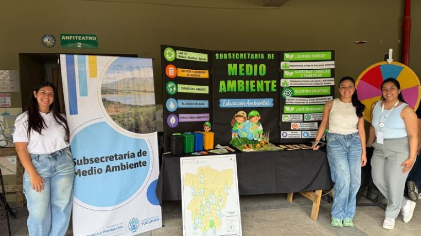 Medio Ambiente se despliega en las Jornadas de Geografía de la UNT