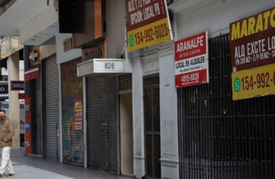 Desangre productivo: 32.290 empresas menos y un mercado laboral en retirada