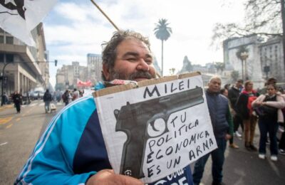 Endeudarse para comer: la cruda radiografía de los barrios populares
