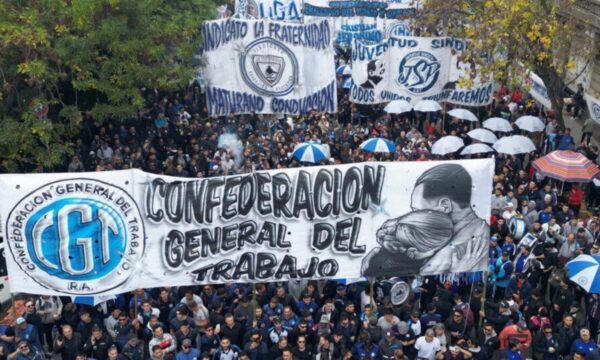 La CGT carga contra Milei: "Hay dos economías" y una "situación social angustiante"
