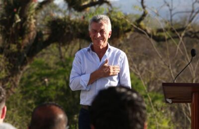 Macri: del púlpito político al rol de mentor sin boleta